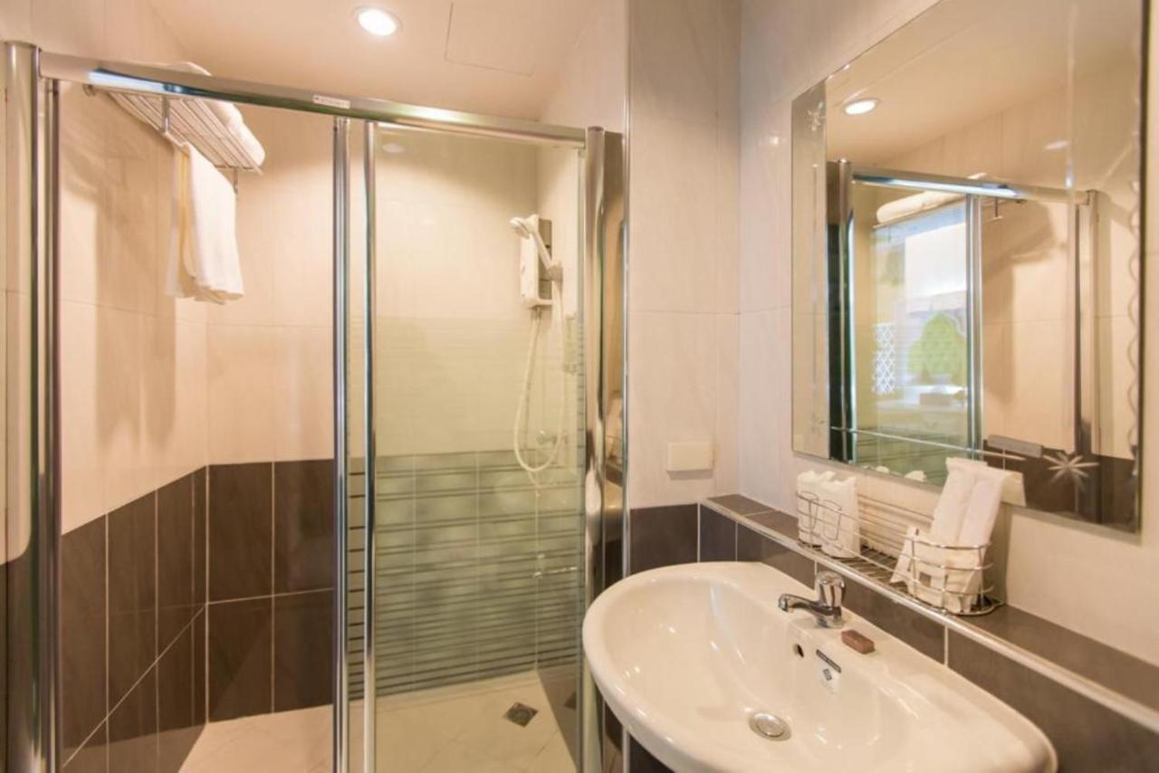Harmonize Hotel- SHA Extra Plus Chiang Mai Exterior foto